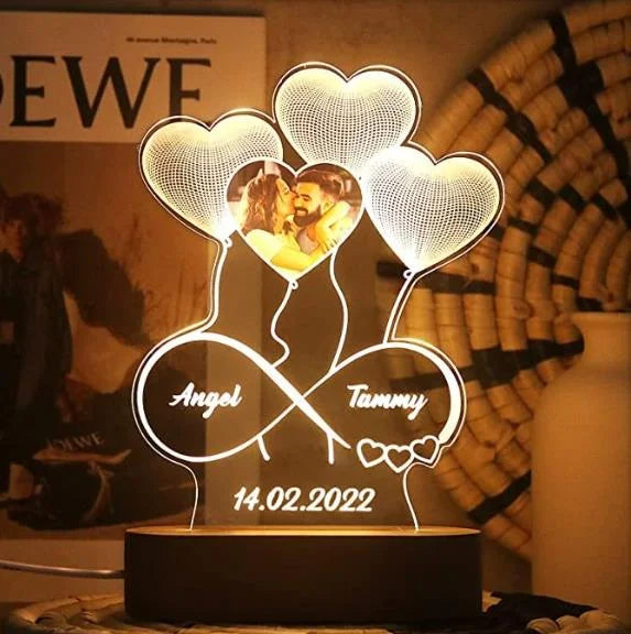 Placa Com Foto Personalizada Data e Nomes Com Coração Iluminado